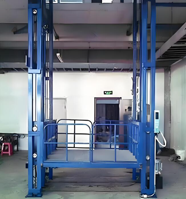 遂平导轨式升降货梯